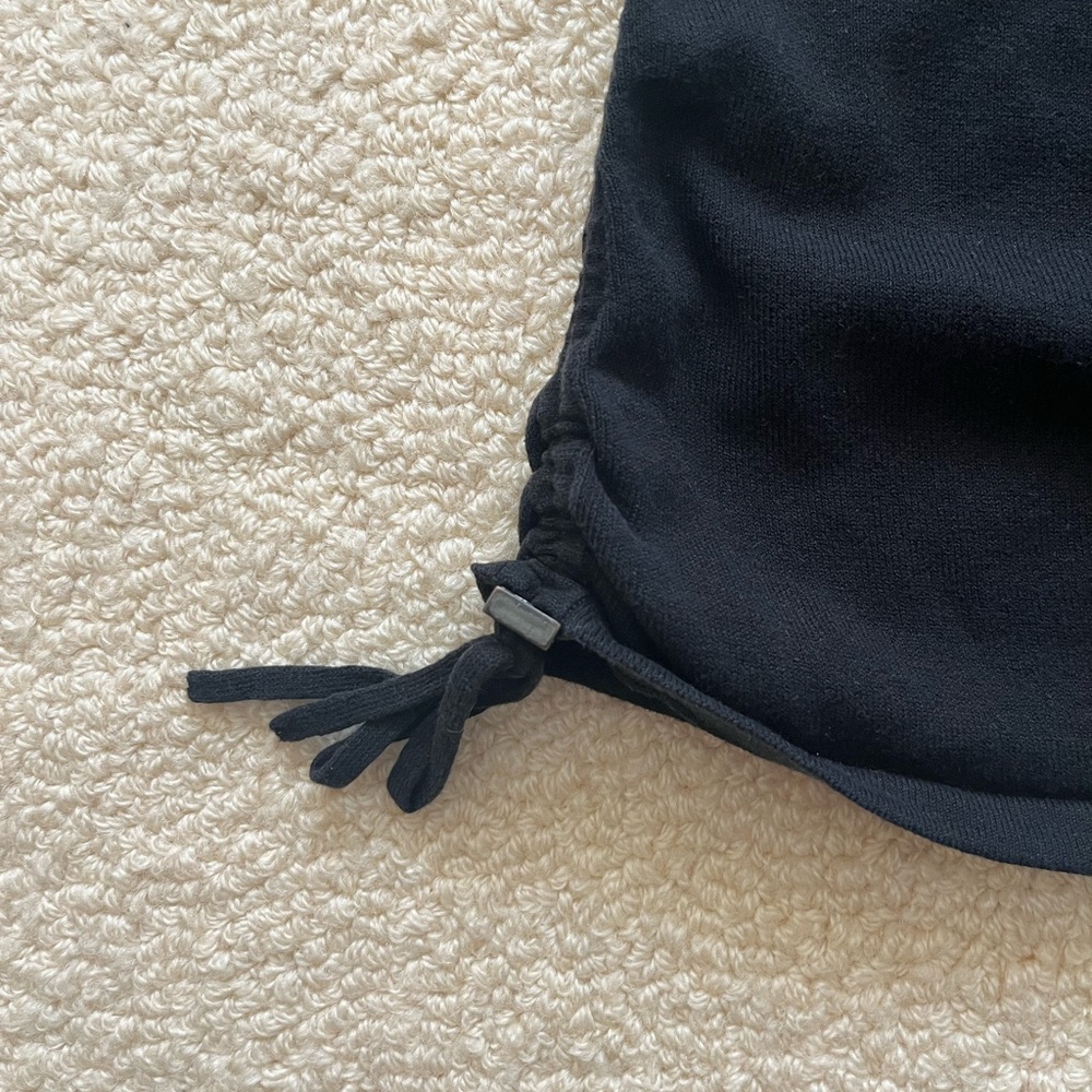 New York & Company Black V-Neck Top - Picture 5 of 5